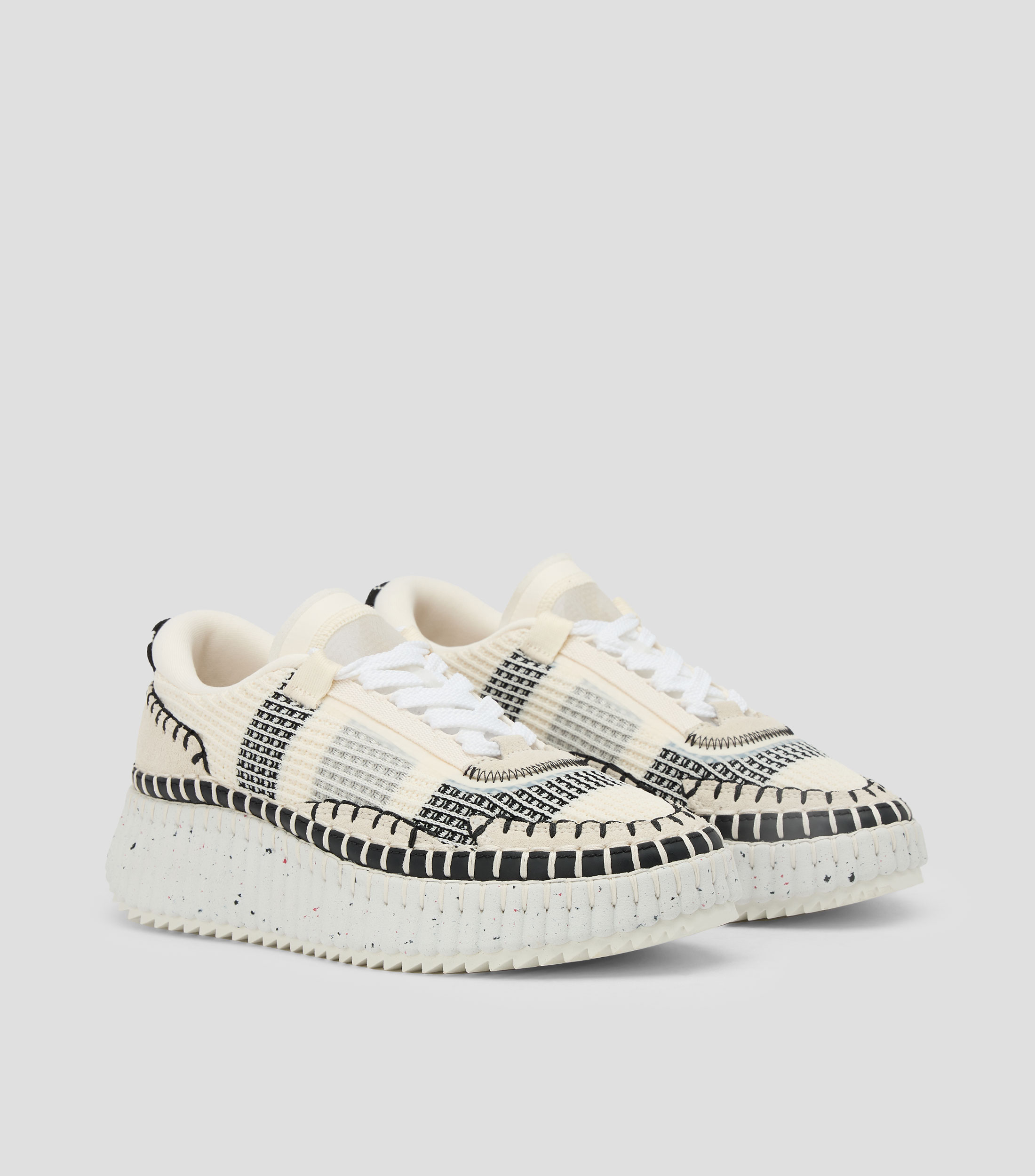 Tenis Nama Mujer